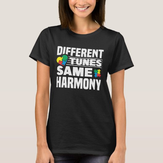 T-shirt Autism Awareness Month Different Tunes Same Harmon (Devant)