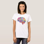 T-shirt Autisme Arc-en-ciel Neurodivers Typographie du cer (Devant entier)