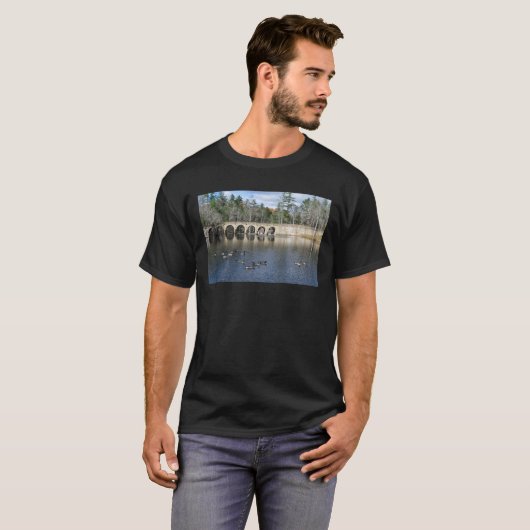 T-shirt Automne sur le lac Byrd (Devant entier)