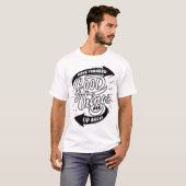 T-shirt avancez de bonnes choses sont devant (Devant entier)