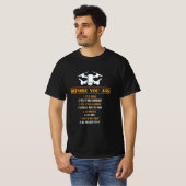 T-shirt Avant de demander un pilote de drone (Devant entier)