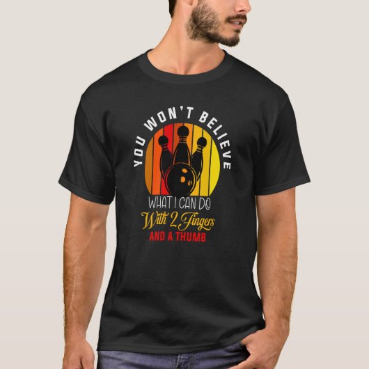 T-shirt Avec 2 Doigts Et Un Bowling À Pouce (Devant)