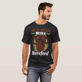 T-shirt avec un bovin d'élevage Hereford (Devant entier)