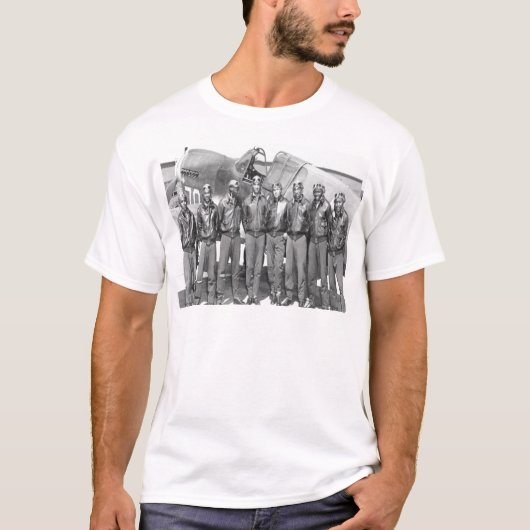 T-shirt Aviateurs de Tuskegee, groupe de queues rouge (Devant)