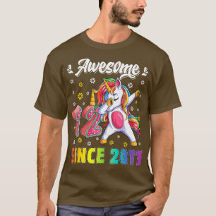 T-shirt Awesome Dabbing Unicorn Anniversaire 12 ans fille