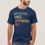 T-shirt Awesome Since Septembre 1942 80th Birthday<br><div class="desc">Magnifique Depuis Septembre 1942 80e Anniversaire Cadeau 80 Ans.</div>