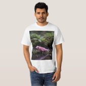 T-shirt Axolotl Rose Au Bord De La Rivière, (Devant entier)