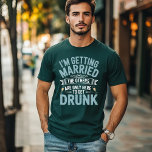 T-shirt Bachelor Party Boire Team Groom Design<br><div class="desc">Préparez-vous à l’ultime bachelor bash avec ce design vintage "Je me marie,  les autres ne sont là que pour s’endormir". Parfait pour le futur marié et son équipe de fête,  il apporte humour,  plaisir et audacieux style à votre célébration pré-mariage.</div>
