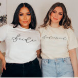 T-shirt Bachelorette/Fête nuptiale à script mignon<br><div class="desc">Nous ajoutons toujours de nouveaux designs chaque jour !</div>