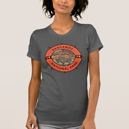 T-shirt Badlands National Park Buffalo Retro Compass (Devant)