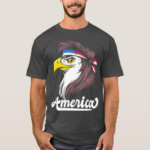 T-shirt Bald Eagle avec une Mullet Funny America Quatrième