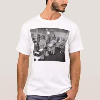 T-shirt Barber Shop