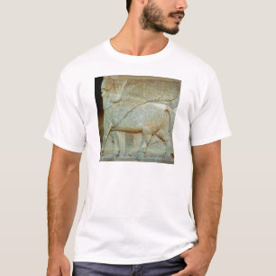 T-shirt Bas-soulagement d'un taureau anthropomorphe