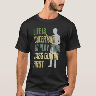 T-shirt Bass Guitar Player Retro Style