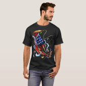 T-shirt Basse Pêche Poisson Drapeau américain Patriotique (Devant entier)