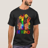 T-shirt Be Kind Rainbow Sign Language LGBT Pride Equality (Devant)