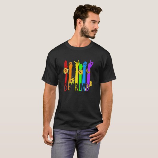 T-shirt Be Kind Sign Language Hand Talking Lgbtq+ Drapeau  (Devant entier)