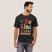 T-shirt Be Kind  Women Sign Language Graphic Deaf Pride AS (Devant entier)