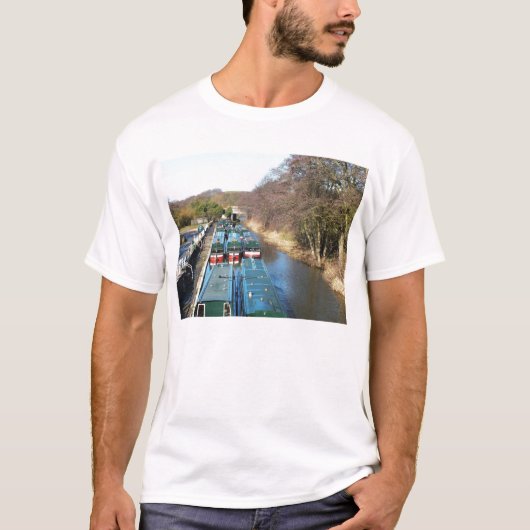 T-shirt Beaucoup de bateaux de canal (Devant)