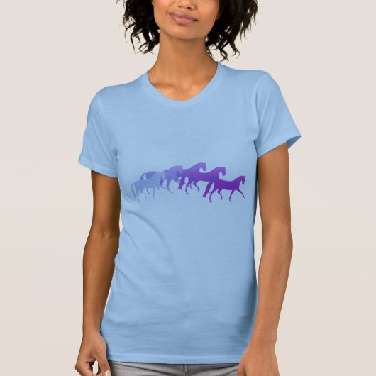 T-shirt Beaucoup de chevaux (pourpres) (Devant)