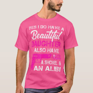 T-shirt Belle Fille J'Ai Aussi Un Arme À Feu Une Chaussure