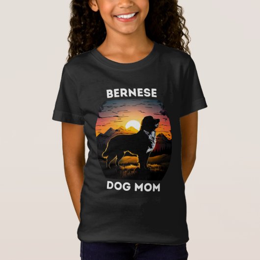 T-Shirt Bernese et le soleil levant pour Bernese Dog Mom (Devant)