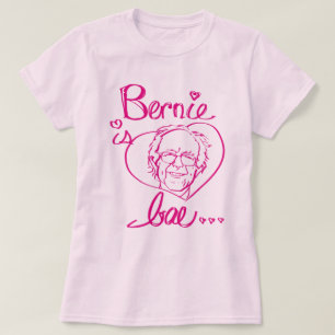 T-shirt Bernie est la pièce en t des femmes de Bae