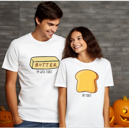 T-shirt Beurre Halloween Je suis avec des couples drôles d