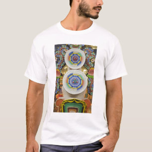 T-shirt Bhoutan. Des gâteaux cérémoniels confectionnés par