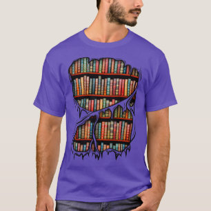 T-shirt Bibliothèque de l'étagère livre à l'intérieur de l