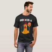 T-shirt Biden Est Un Coq Lollipop Funny Biden Joke Appar (Devant entier)