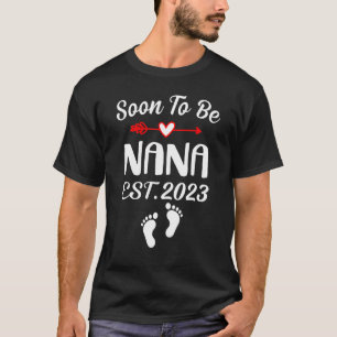 T-shirt Bientôt Être Nana Est 2023 Cute Arrow Baby Reveal