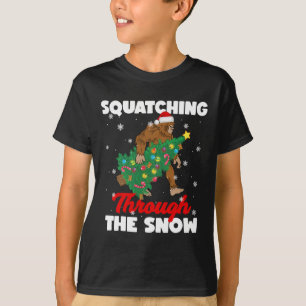T-shirt Bigfoot À Travers Le Sasquatch De Neige Chri