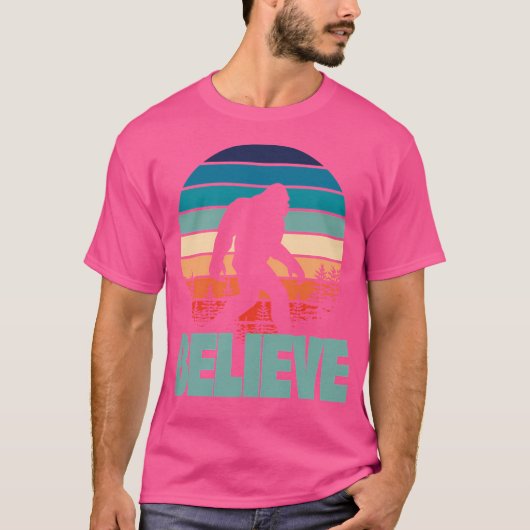 T-shirt Bigfoot Believe (Devant)