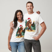 T-shirt Bigfoot Christmas Tree Santa Hat (2) (Unisexe)