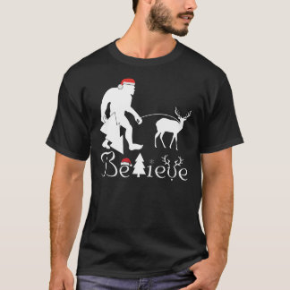 T-shirt Bigfoot Croient Drôle Arbre De Rennes De Noël Pour