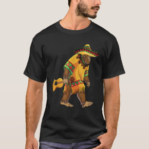 T-shirt Bigfoot El Squatcho Cinco de Mayo Mariachi mexicai