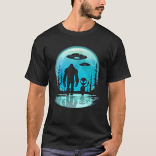 T-shirt Bigfoot et Alien sous la lune Je veux croire