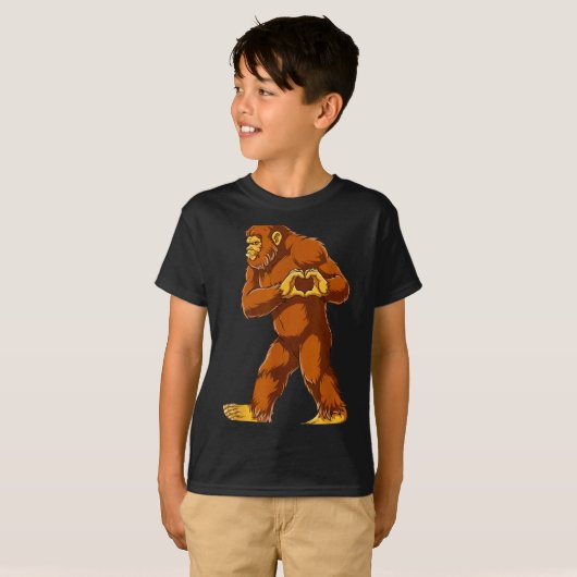 T-shirt Bigfoot Heart Hands Funny Sasquatch Lover Valentin (Devant entier)