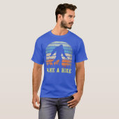 T-shirt Bigfoot Hiking (Devant entier)