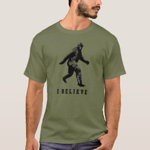 T-shirt Bigfoot je crois texte personnalisable