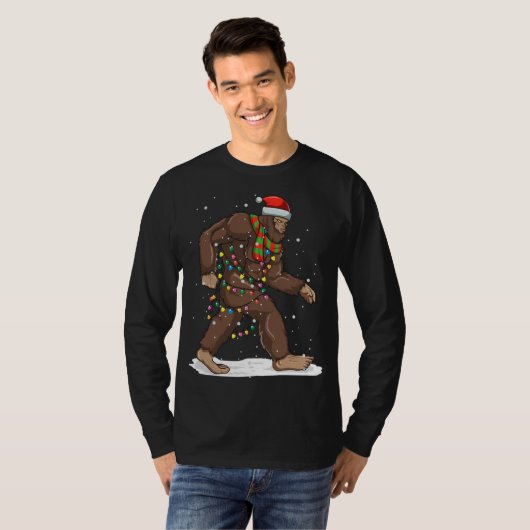T-shirt Bigfoot lumières Noël Sasquatch hiver Père Noël Ha (Devant entier)