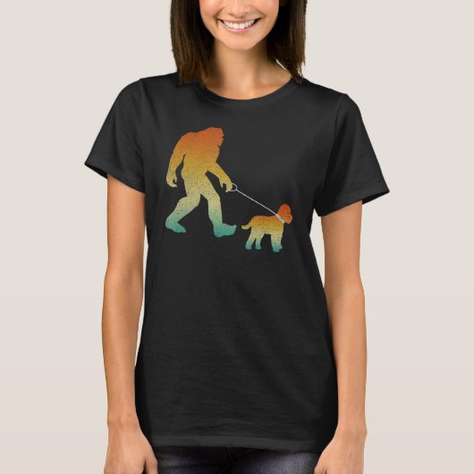 T-shirt Bigfoot Walking Cockapoo Funny Sasquatch chien ani (Devant)