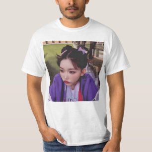 T-shirt " Billlie tsuki de recherche"
