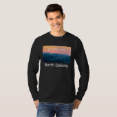 T-shirt Bismarck North Dakota Mountain sunset hometown (Devant entier)