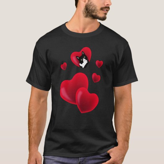 T-shirt Black Cat Watching Heart Love Valentine Kitty (Devant)