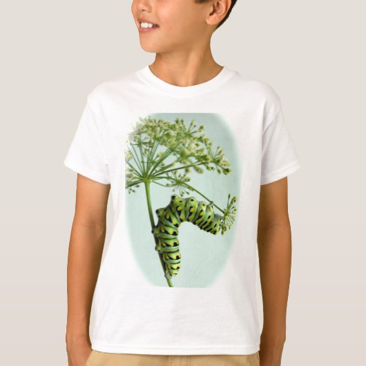 T-shirt Black Swallowtail Caterpillar mangeant du persil (Devant)