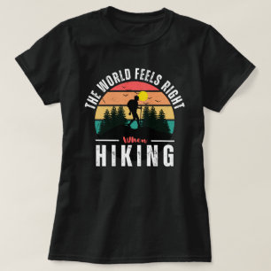 T-shirt Black Vintage Retro Randonnée Mountain Camp Aventu