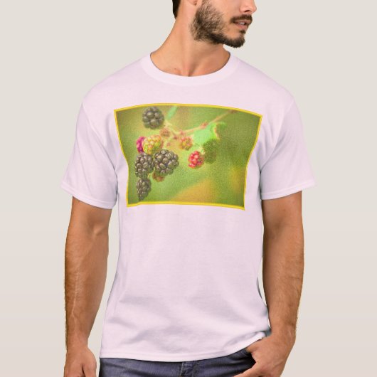 T-shirt "Blackberries Fruit Plante" Photo mignonne. Comman (Devant)