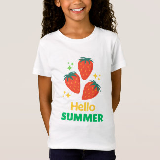 t-shirt blanc avec un design de fraise sucrée